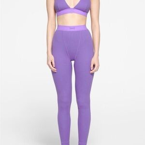 Skim Purple Leggings
